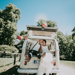Spaß im VW Bus