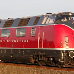 V 200 033