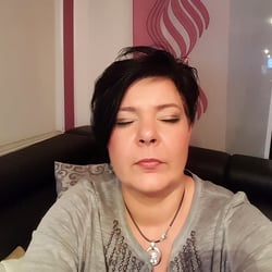 Tagesmakeup dezent