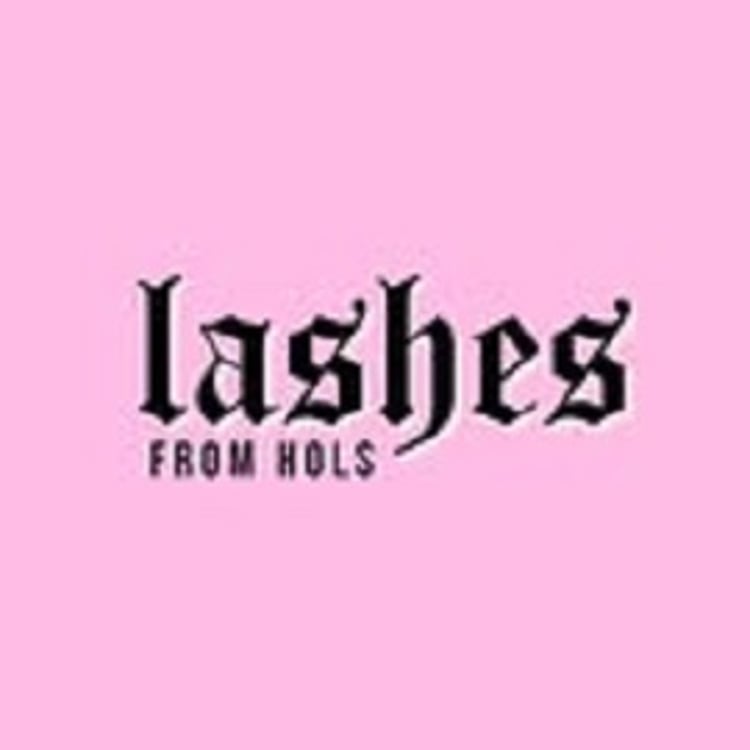 Lashes From Hols
