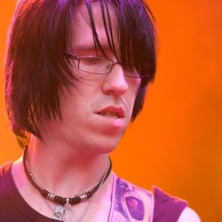 Adam Gauton – The Pink Floyd Show Uk