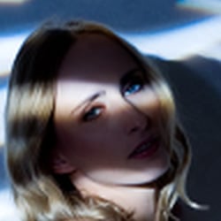 Christian Feist: Waves