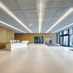 architekturfotograf-campus-krems-empfangsbereich-oesterreichweit-atelier-schulte