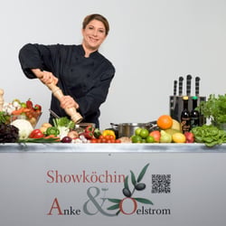 Anke Oelstrom. Show Cooking.