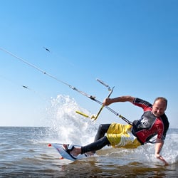 Sportwerbung  Sportfotografie Kite Kitesurfing Kite Surfen