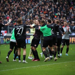 2023−04−01 FC St.Pauli – Jahn Regensburg-53