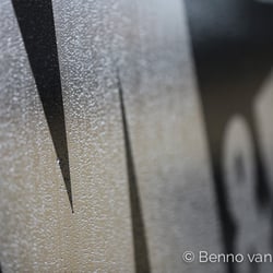 Detailaufnahme einer Werbebeschriftung