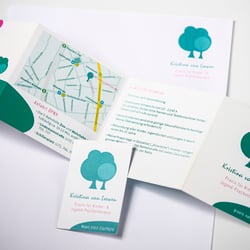 Corporate Design: Visitenkarte, Info-Folder, Anfahrtsskizze, Briefpapier, Logo Design