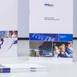 Redesign RWTH International Academy Printmedien