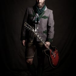Steirische Tracht Modefotos by Stephan Doleschal | Photographer