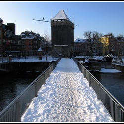 Bridge over troubled Water