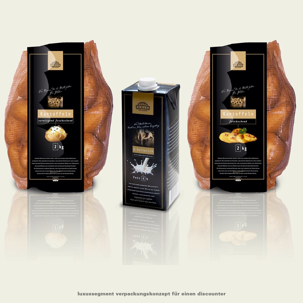 2 Kartoffelsortenbanner und eine Milchverpackung