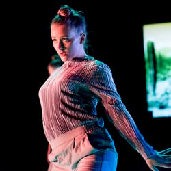 Performing, Moving, Imaging Landscapes