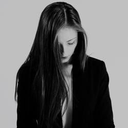BnW Lynn