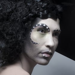 Avantgarde Make-Up