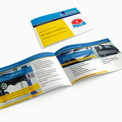 Messeflyer 8-seitig