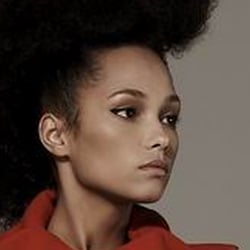Make-up/Hair/ Produktion: Isabell von Ohlshausen