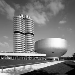 BMW Hochhaus und BMW Museum