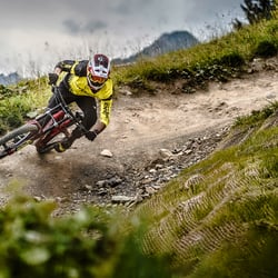 Action shoot Anyrace
