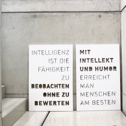 Cutout-Wandbild, Typographie geschnitten aus Leinwand