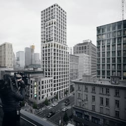 Außenvisualisierung: Neues und Altes in Manhattan verschmelzen