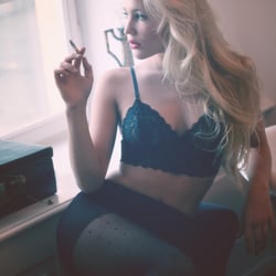 Sandrine 01