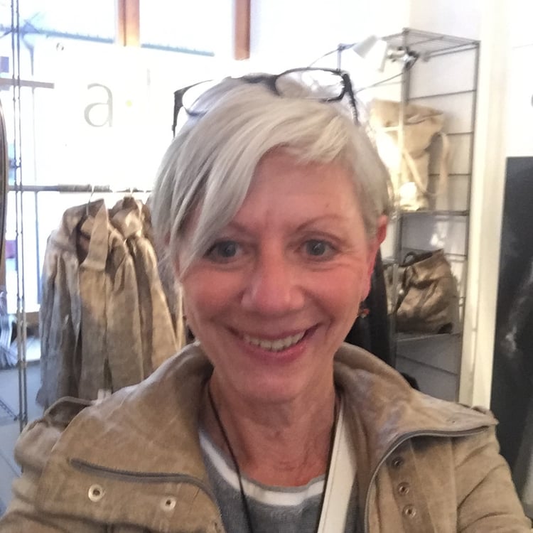 Anne Longo
