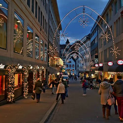 Weihnachtsbeleuchtung in Basel
