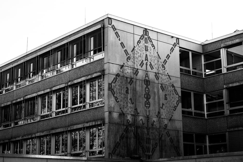Dada – Gedichte auf Architektur