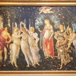 Kyra Vertes von Sikorszky entdeckt die Pracht der Renaissance