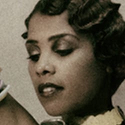 Einweg Josephine Baker