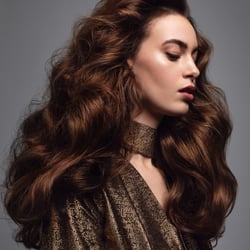 Hairretouching und Skin Retouching Beautyretusche von Maxi de Witt