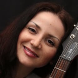 Gitaristin