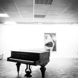 Piano and Kiss
