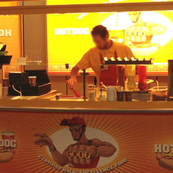 Außengestaltung, Chef-HotDog, Flughafen Berlin Tegel