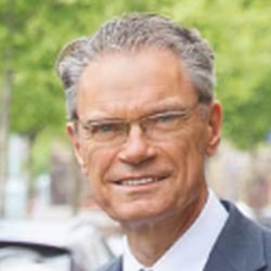 Marc Dietenmeier fotografiert für CropEnergies Mannheim