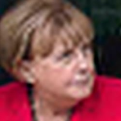 - merkel impossible –  bushaltestelle 3