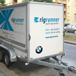 Fahrzeugbeklebung