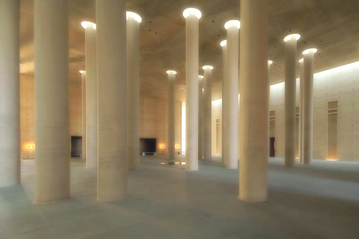 Säulenhalle Krematorium