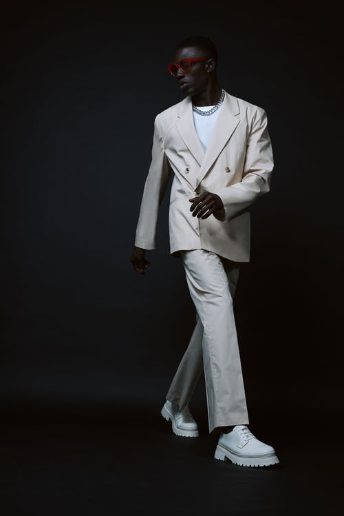 CD, Shooting Concept, Styling: Michael Meise, Photography: Oliver Moscher, Model: Fiifi A. Sarpong M4 Models