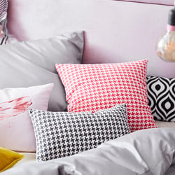 Millannial Pink