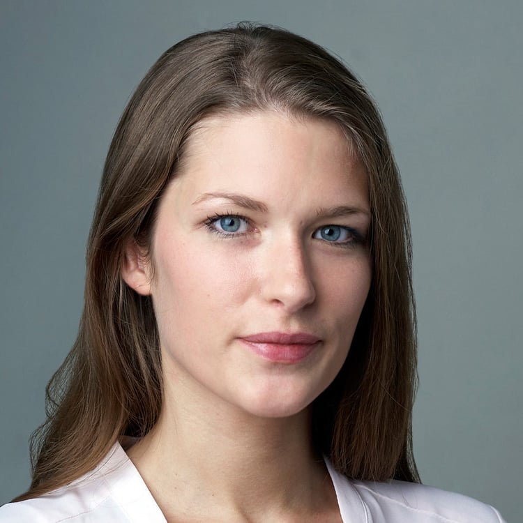 Lisa Boubaris