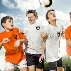 Sportwerbung  Sportfotografie Fussball Kinder Kinderfussball Ballspiel
