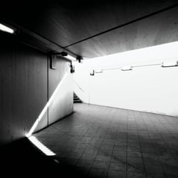 Nehmen wir die Treppen.