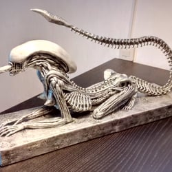 Alien Sphinx