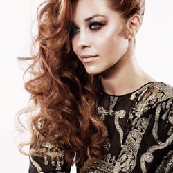 Make-up Artist: Irina Kuss Model:Oana Nechiti, Erich Klann Fotograf: Nadine Dilly