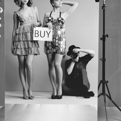 Make up & Hairstyling by Valerie Claire Bodeux; Photographer: Paul Gisbrecht