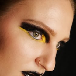 Editorial Make-up
