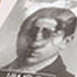 Doppelseite mit Rezensionen