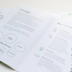 design-physiotherapie-faltblatt-innen